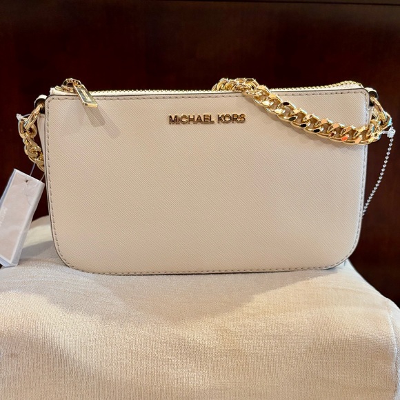 Michael Kors Jet Set Gold Chain Pouchette - Picture 1 of 11